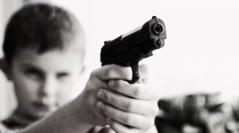 Pistola