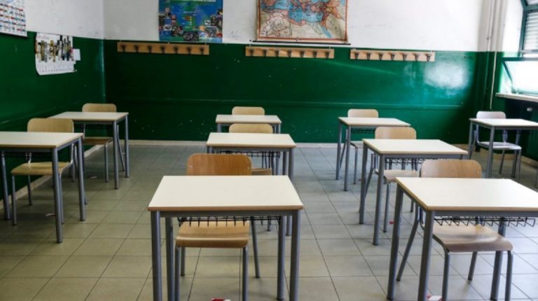 Scuole chiuse focolai varianti