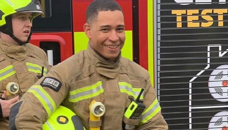 Vigile del fuoco suicida londra
