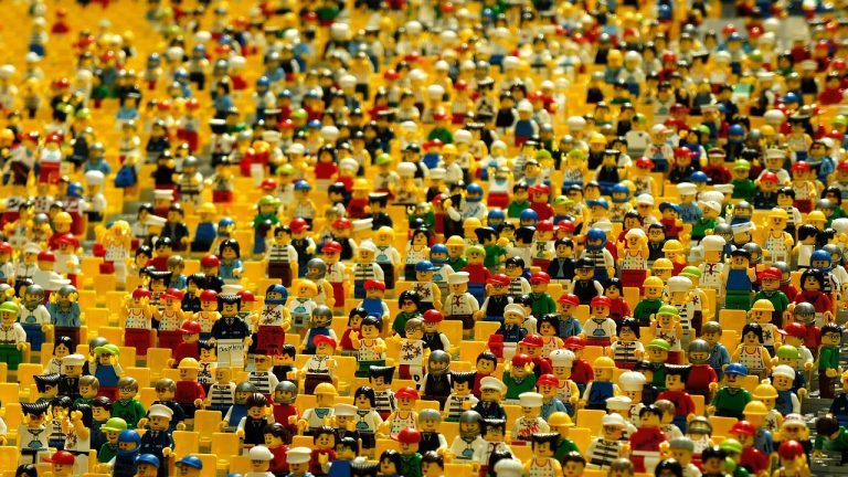Beccata banda che in Francia faceva razzia delle costruzioni lego