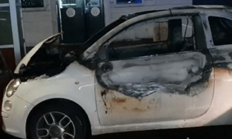 Auto fiamme centocelle
