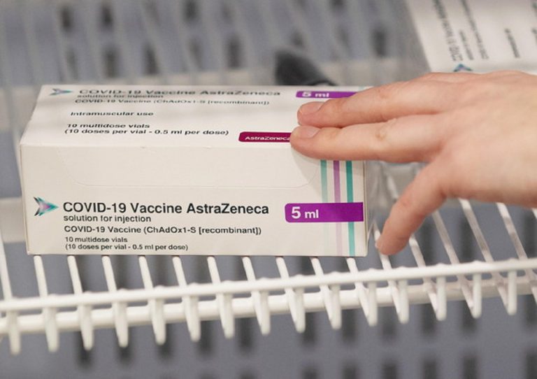 Torino prima città con Napoli per disdette di AstraZeneca