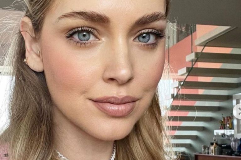 Chiara Ferragni dona regali Vittoria