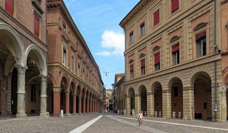 covid Bologna zona rossa