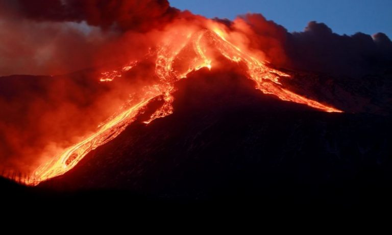 eruzione etna 768x461