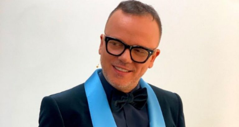 Gigi D Alessio Fidanzato Con Denise Aria Di Convivenza