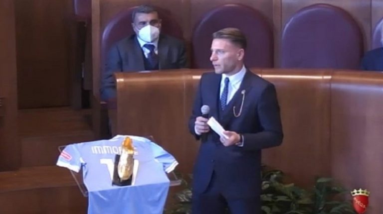 Immobile vince la Scarpa d’Oro, consegna in Campidoglio
