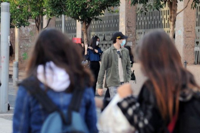 italiani favorevoli nuove restrizioni