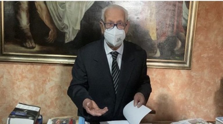 Ad 88 anni dottore per 13 volte, il record di Leonardo Altobelli