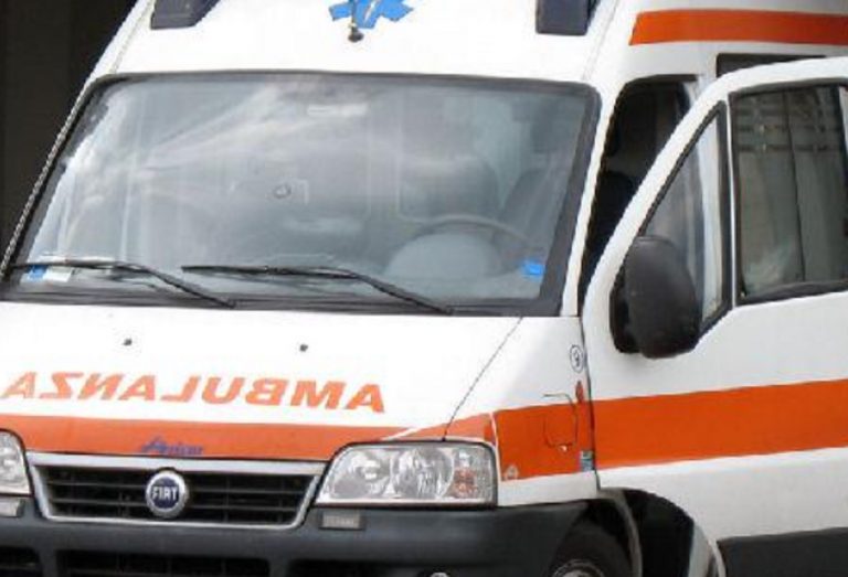 Malore mentre cammina morta 37 anni