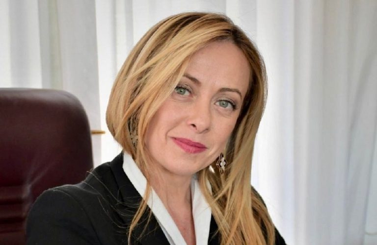 FdI propone di inserire l’italiano in Costituzione come lingua ufficiale
