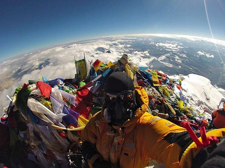 monte everest 768x576