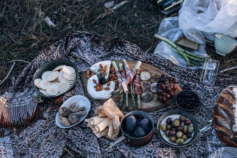Su whatsapp organizzano pic nic
