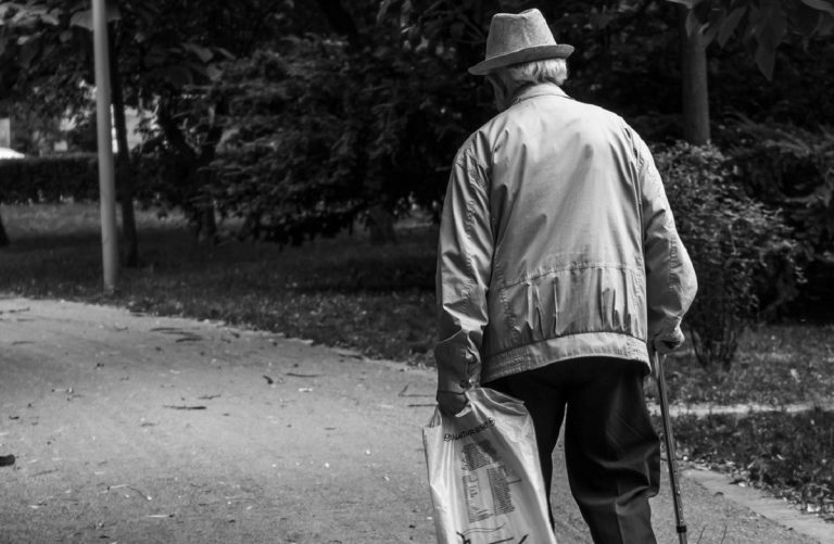 Nonno condannato a 3 anni