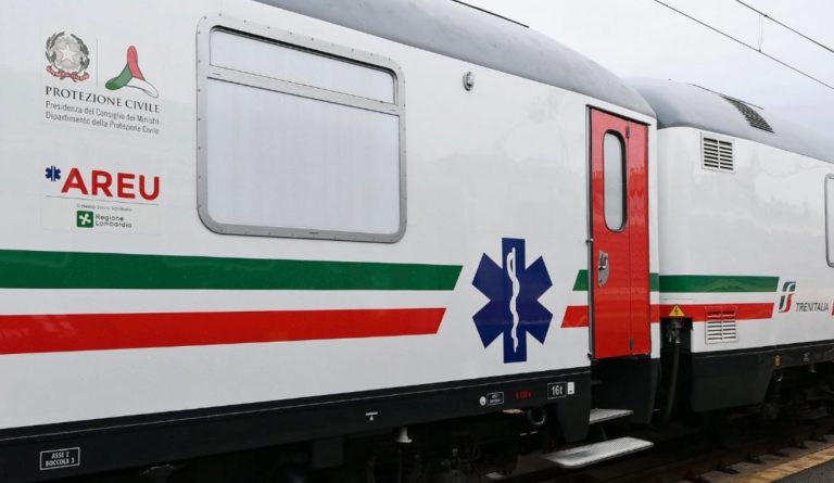 primo treno sanitario trenitalia