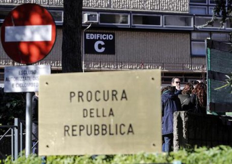 Abusi sessuali su tre ragazzini, arrestato colonnello dell’esercito