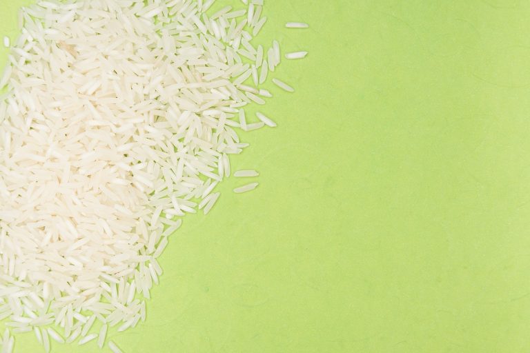 Riso basmati via dagli scaffali, un lotto contiene pesticidi