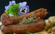 Salsiccia ritirata dal mercato per rischio Salmonella