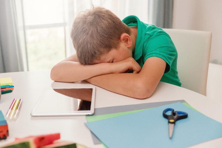 scuole chiuse mai più sulle spalle dei nostri figli