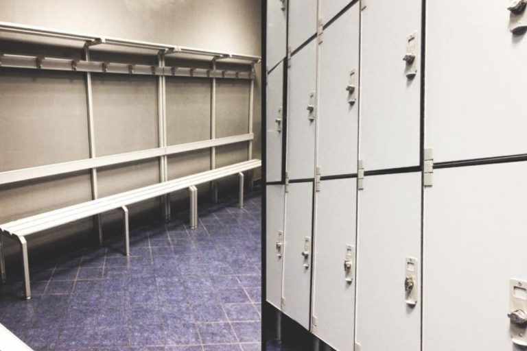 Spogliatoi separati azienda Forlì
