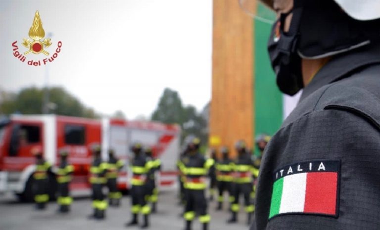 Lecce, trovato un uomo morto sul tetto di un treno