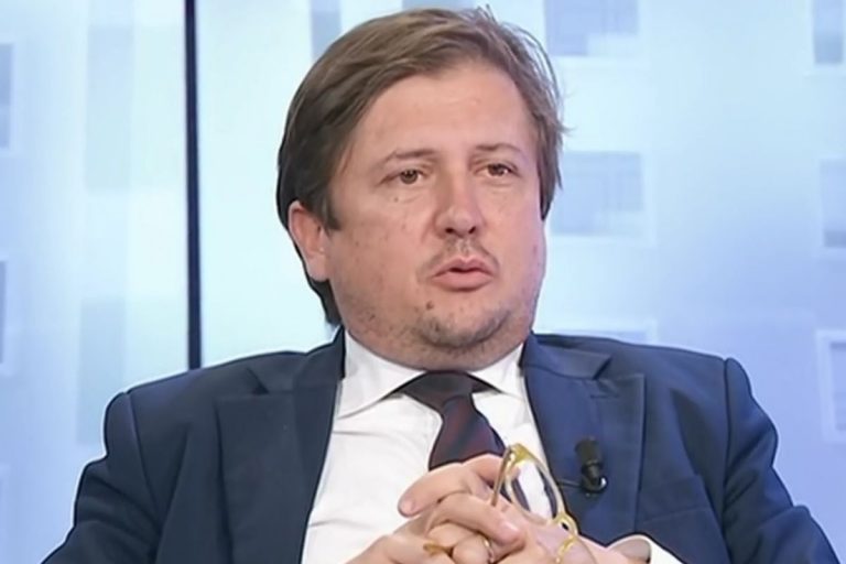Coprifuoco alle 22 Sileri