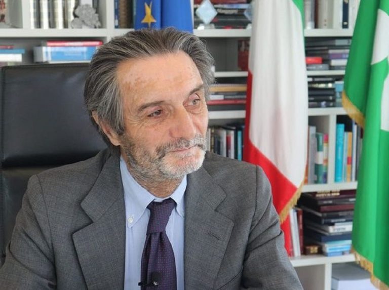 Nessun ritardo in Lombardia secondo Fontana sulla campagna vaccinale