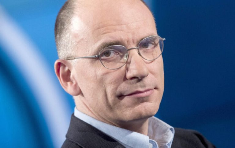 Letta assemblea Pd