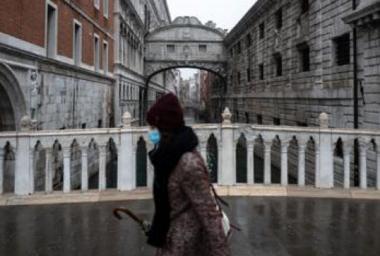Regioni con numeri da zona gialla