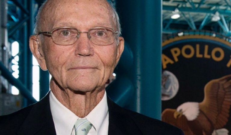 Morto Michael Collins