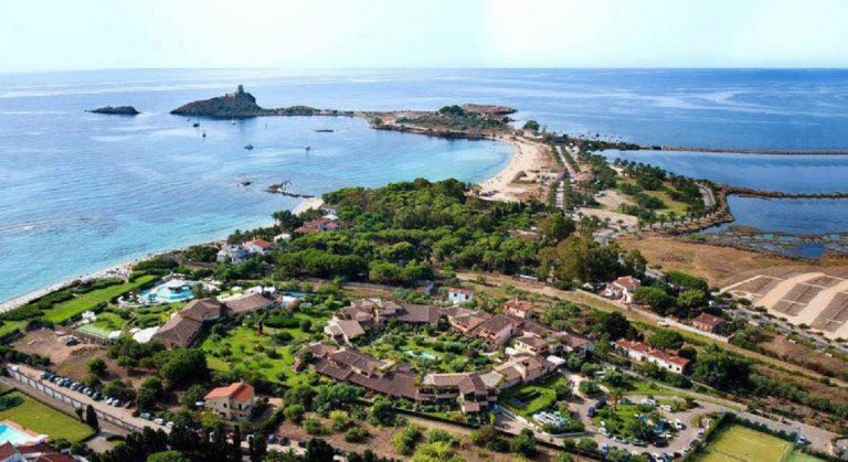 Il golfi e l'aera archeologica di Pula