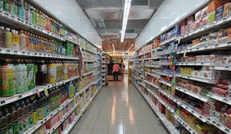 I controlli dei Nas nei supermercati Leggende metropolitane ai tempi del Covid: ormai ci abbiamo fat