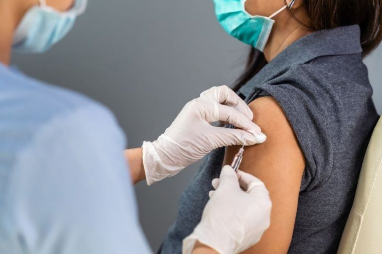 Vaccini luoghi lavoro accordo
