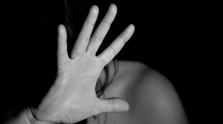 Violenza sessuale