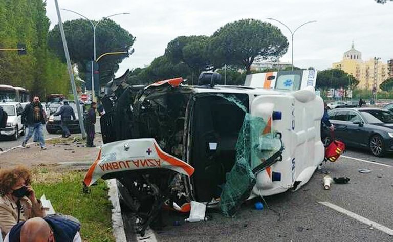 ambulanza incidente