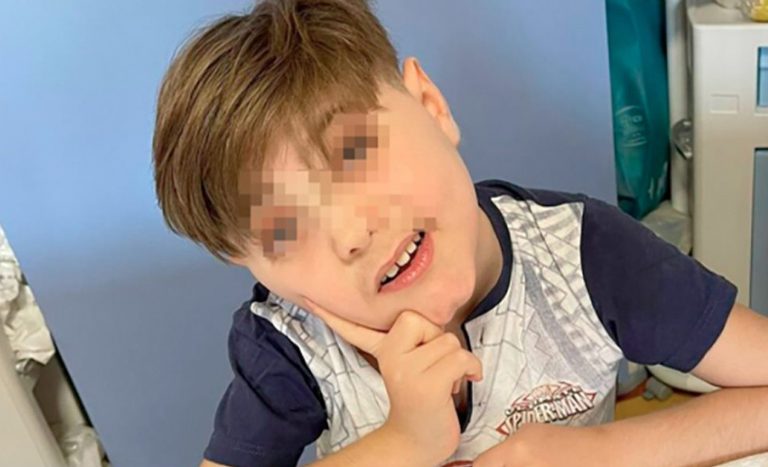 bambino acerra