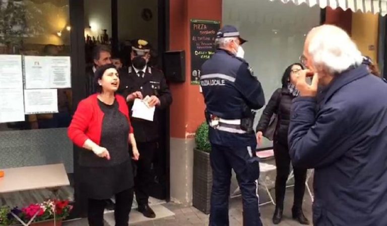 l'aperitivo negazionista nel bar di Chivasso