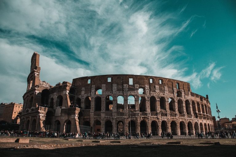Italia vicina alla riapertura, cosa succede negli altri paesi europei?