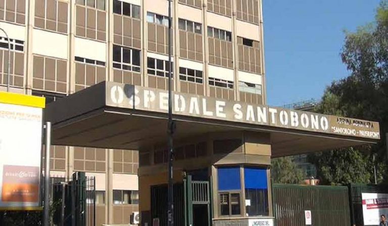 focolaio covid pausilipon napoli