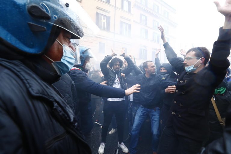 io apro manifestazione