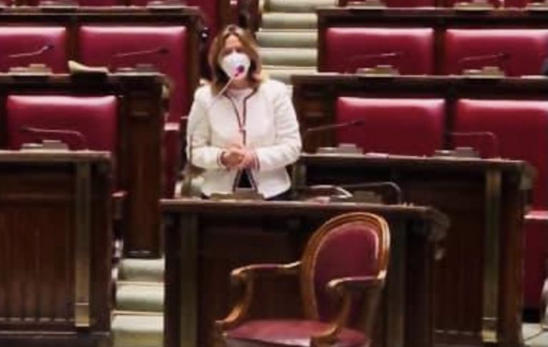 Lorenzin lascia sedia vuota alla Camera per von der Leyen