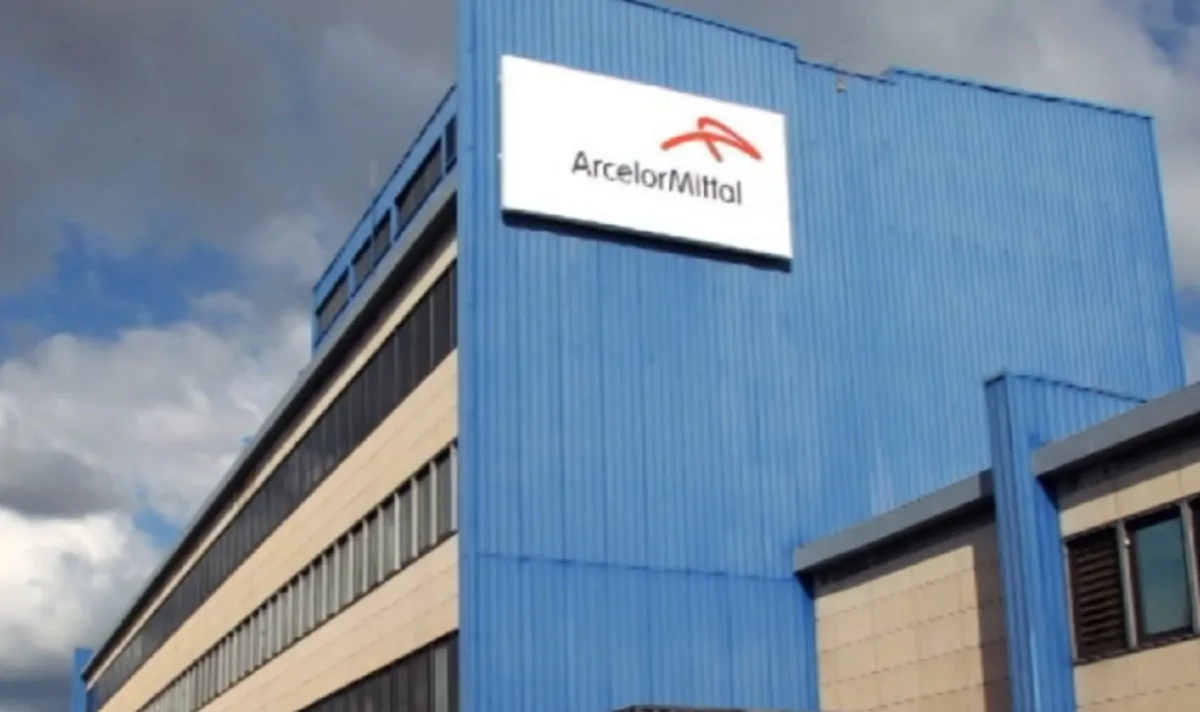 Operaio licenziato Arcelormittal