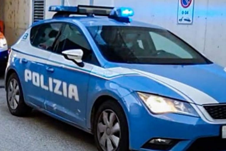 uomo ucciso strada Bari