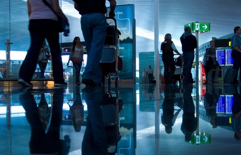 variante indiana covid in aeroporto