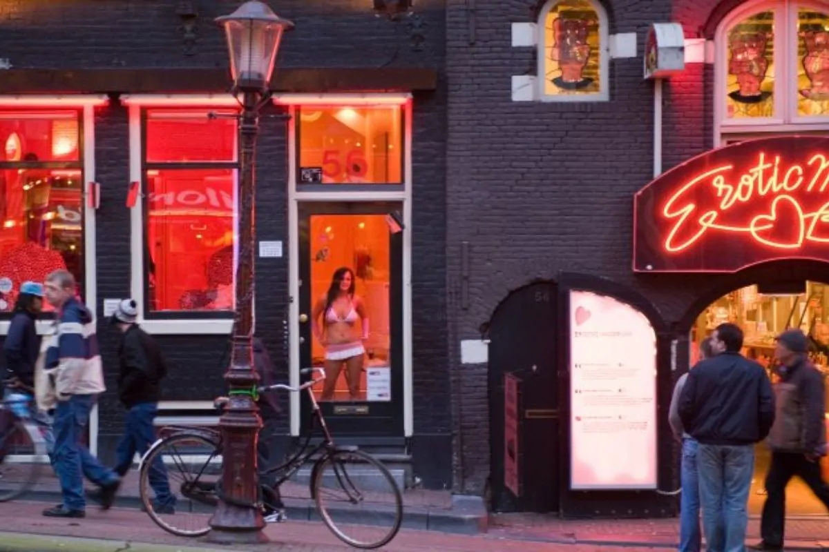 Amsterdam quartiere luci rosse