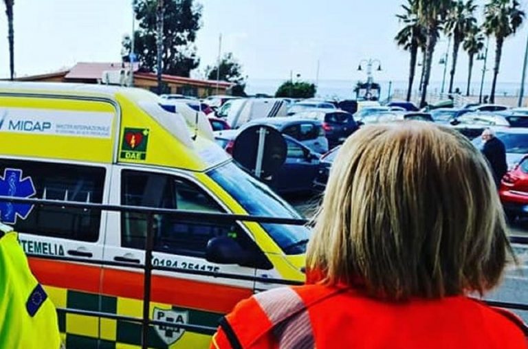 Un mezzo della CV di Ventimiglia