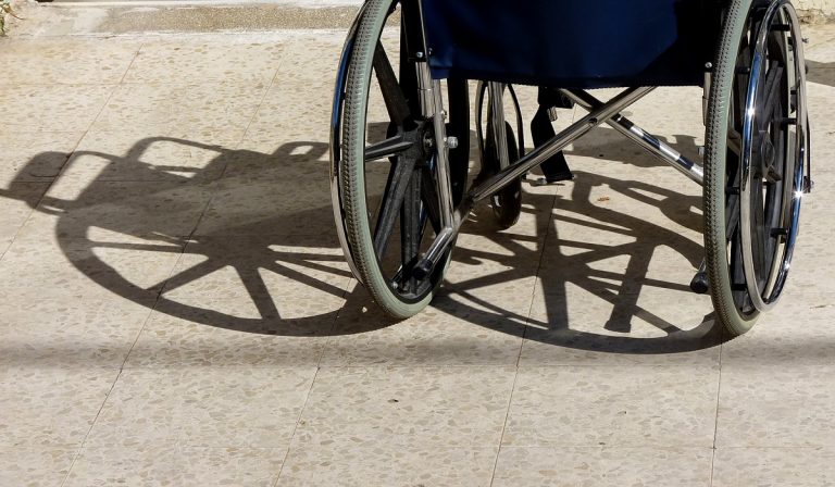 Belluno, falso invalido intasca oltre 200 mila euro di pensione