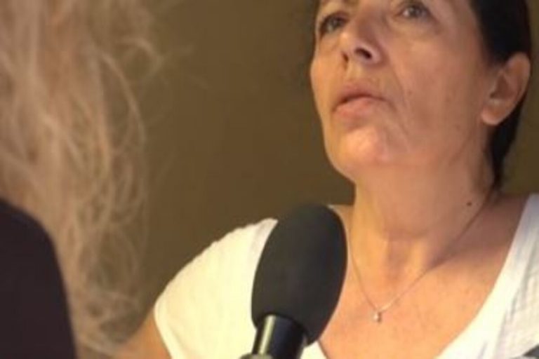 Collega di anna Corona firma