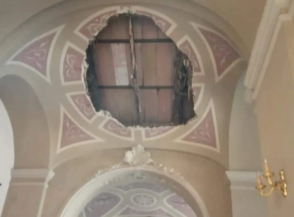 Chiesa di san nicola a Bari: crolla il tetto