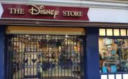 Disney store chiude